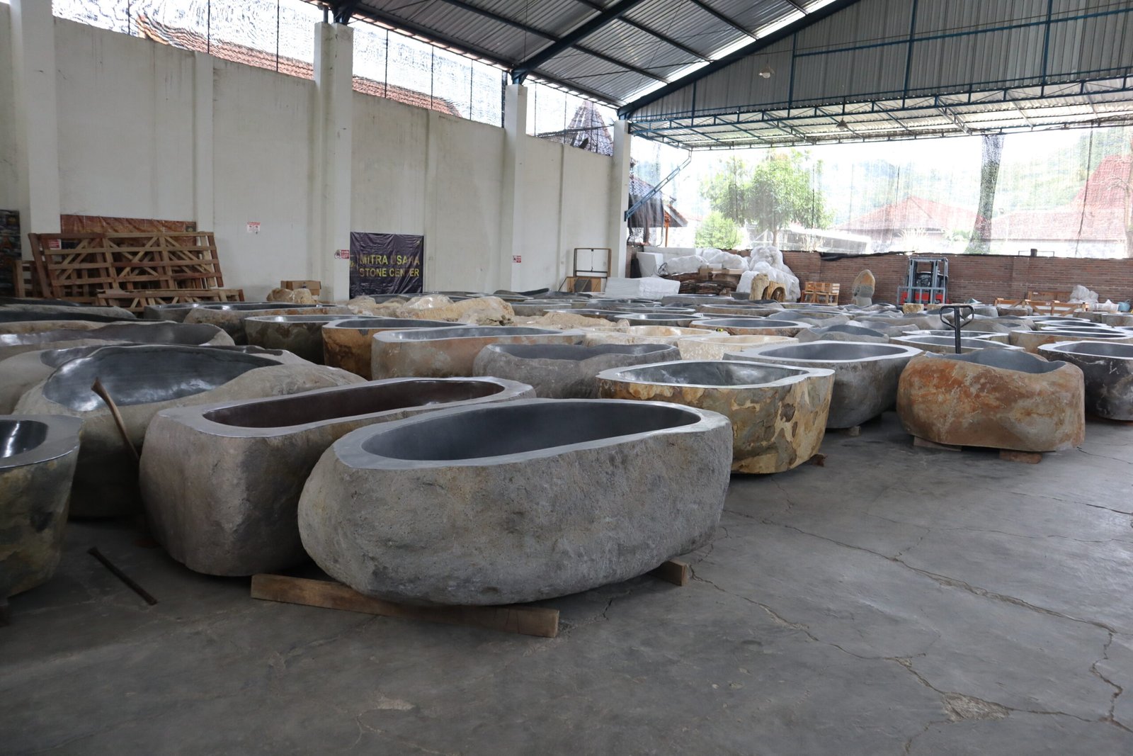 Naturalstone Bathtub Stocks